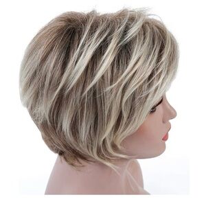 Short blonde brown ombré wig new!